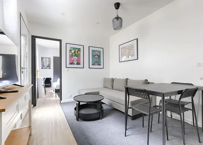 Charming Apartment 1Br In Heart Of 10Th