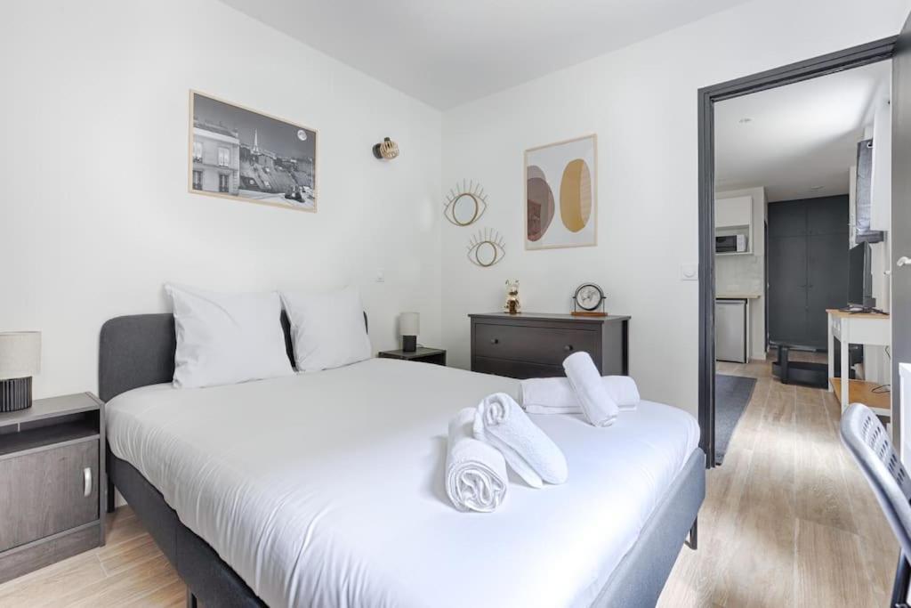 Charming 1br In Heart Of 10th Appartement